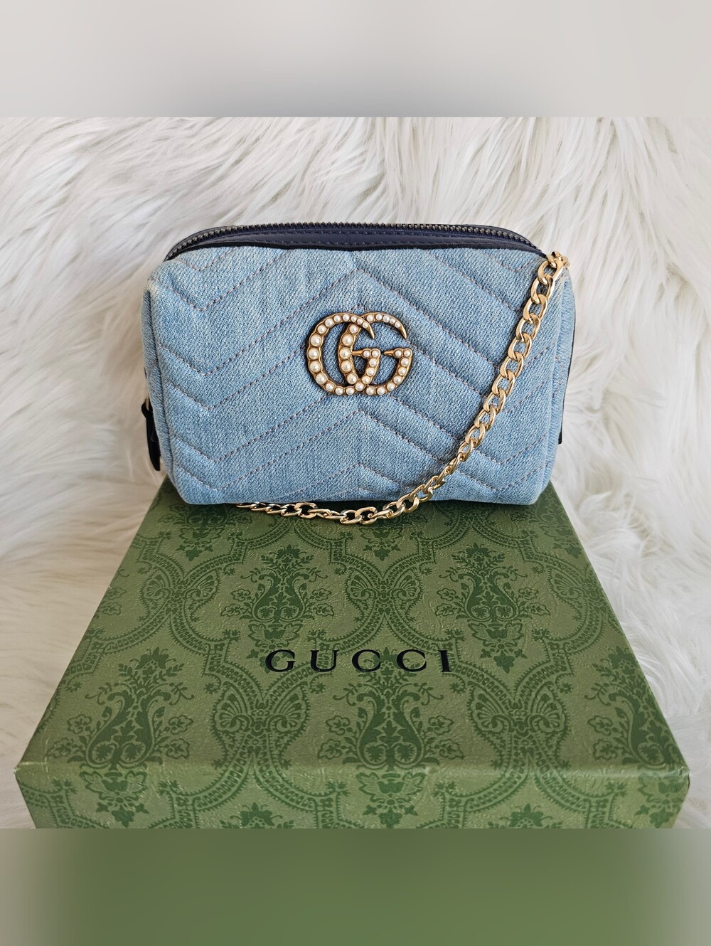 💙 Gucci Denim Pouch 💙